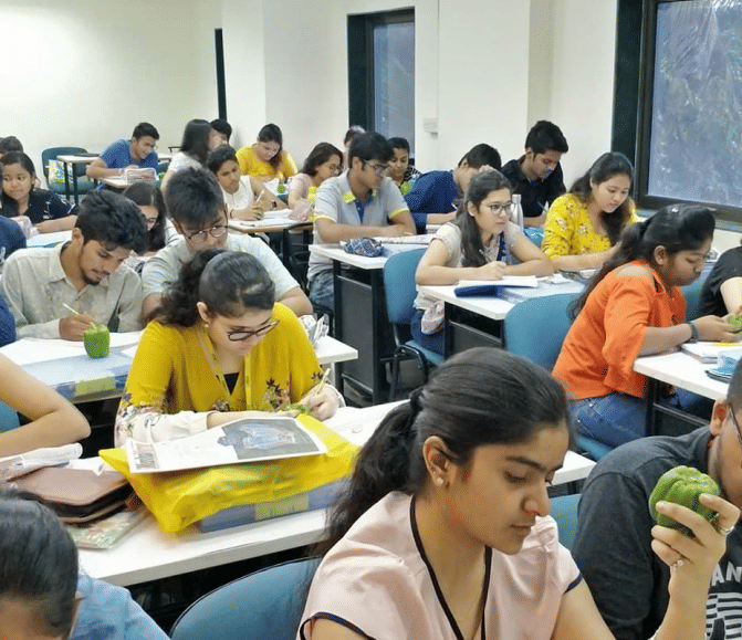 Indian Institute of Gems & Jewellery Mumbai Student Life photo 19